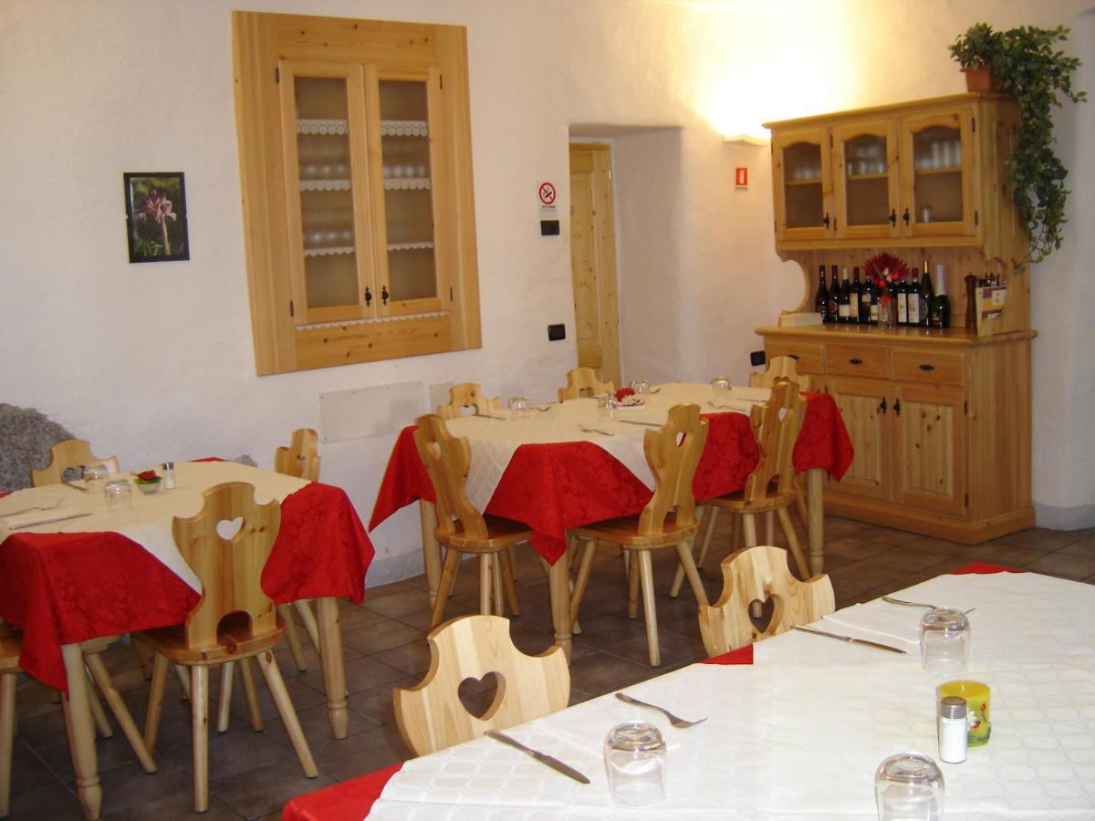 Italo-Svizzero Hotel Chiavenna Buitenkant foto