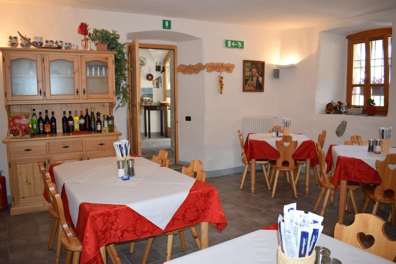 Italo-Svizzero Hotel Chiavenna Buitenkant foto