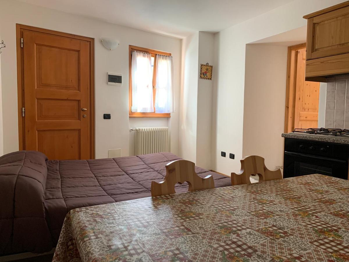 Italo-Svizzero Hotel Chiavenna Buitenkant foto